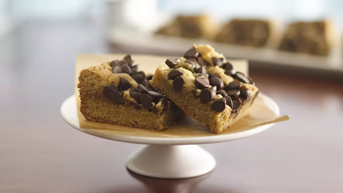 Cheryl’s Chocolate Chip Blonde Brownies