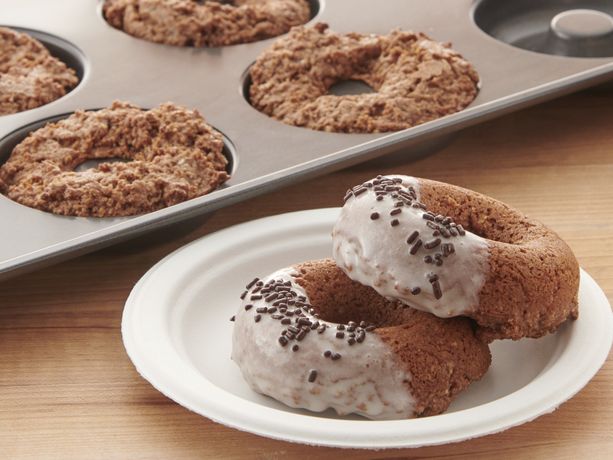 Chocolate Donut-Shaped Muffins