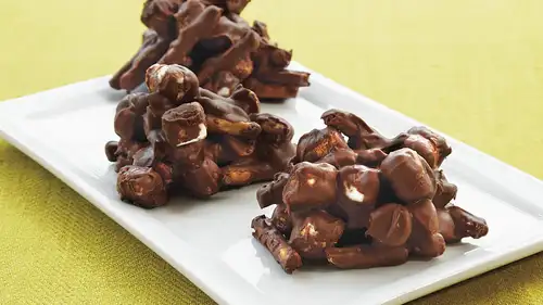 Chocolate-Peanut Butter Haystacks