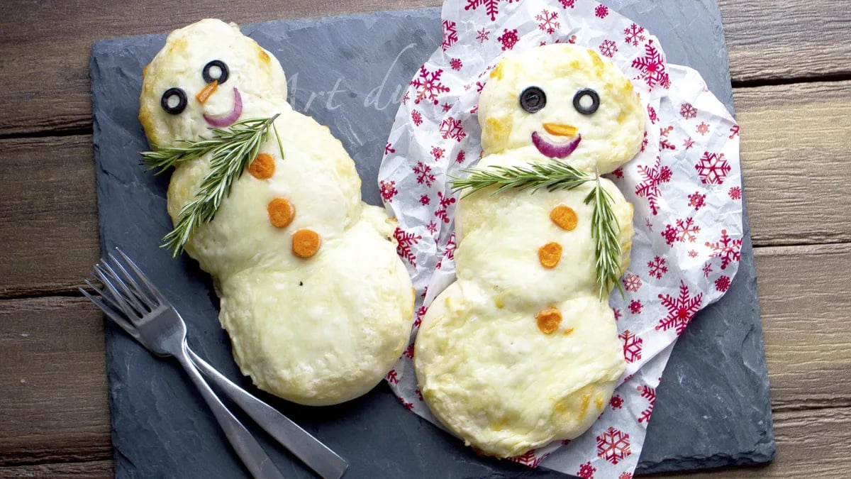 Mini Snowman Pizzas