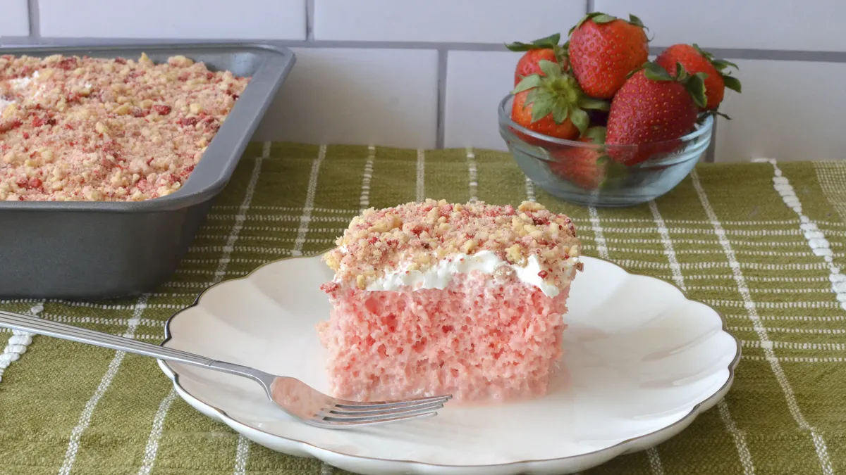 Strawberry Crunch Tres Leches Cake