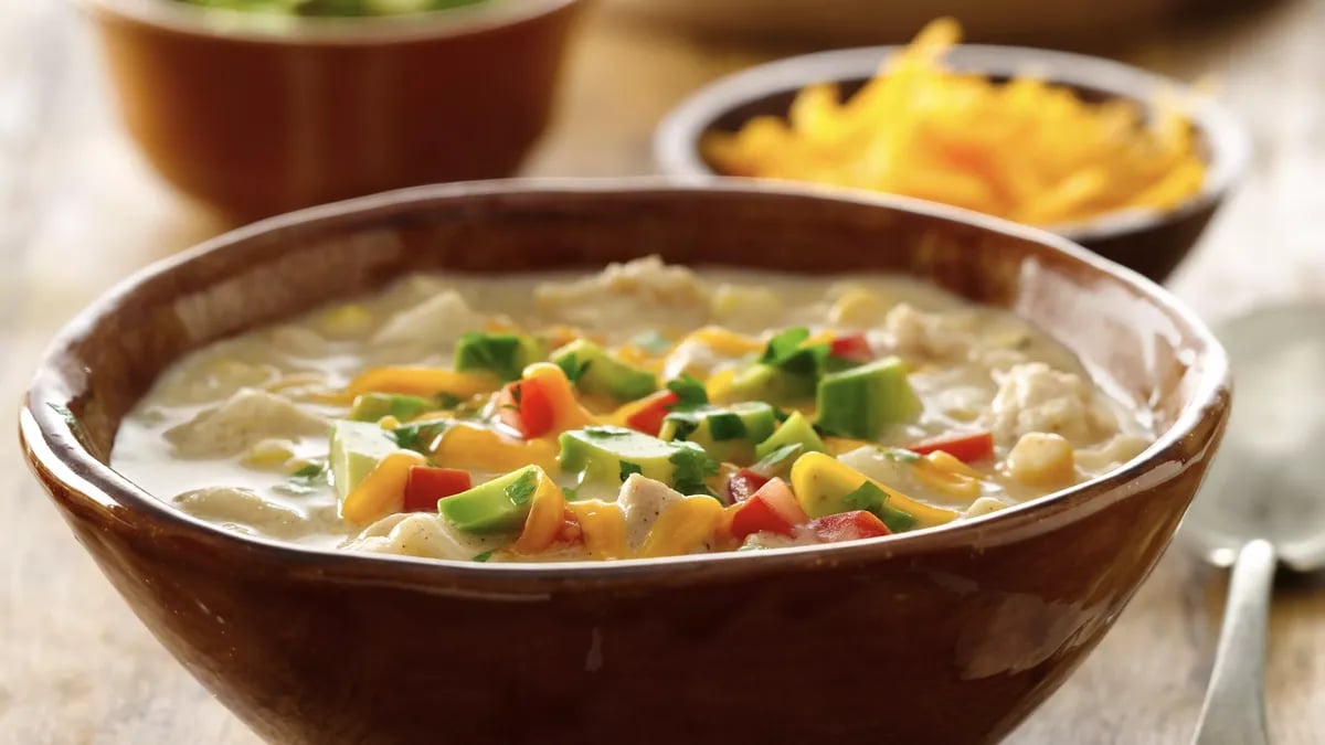 Hearty White Chicken and Corn Chili 