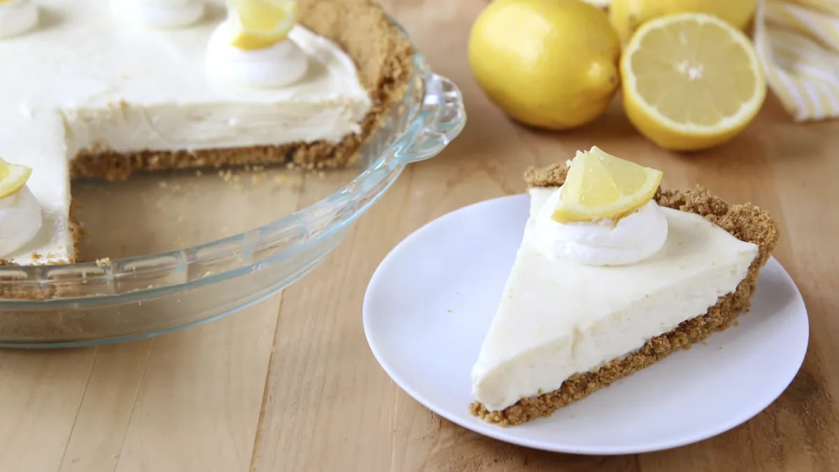 No-Bake Lemon Icebox Pie