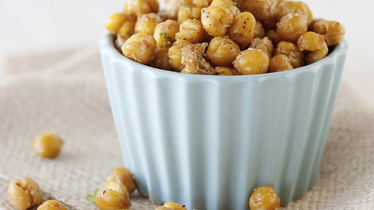 Chili and Lime Roasted Chickpeas