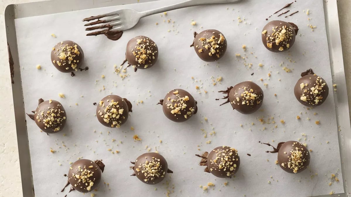 Gluten-Free Chocolate-Peanut Butter Cookie Truffles