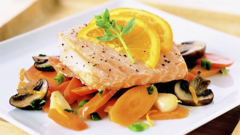 Skinny Salmon and Vegetable Foil-Pack Dinners
