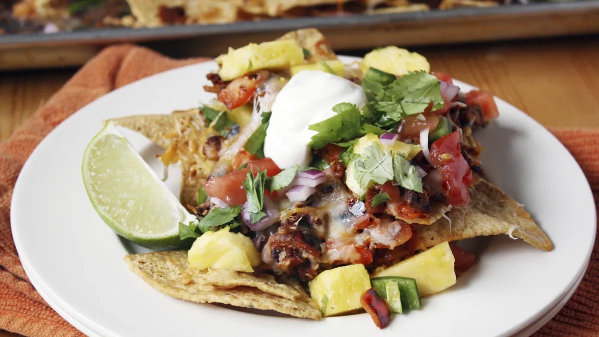 Chorizo-Pineapple Nachos