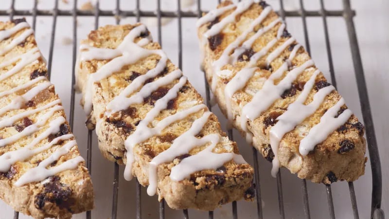 Stollen Biscotti