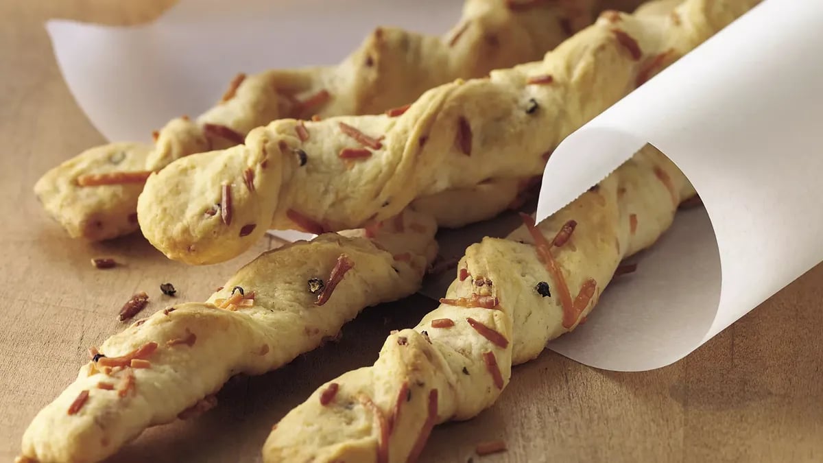 Parmesan-Black Pepper Breadsticks