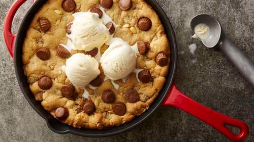 Skillet Reese's Cookie & Hershey's Brownie