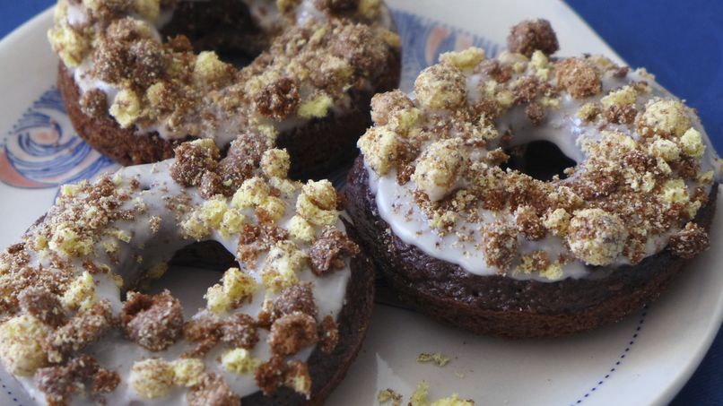 Hershey’s™ Cookies and Creme Baked Donuts