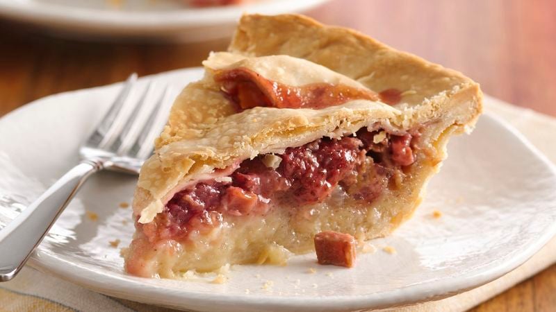 Strawberry-Rhubarb Custard Pie