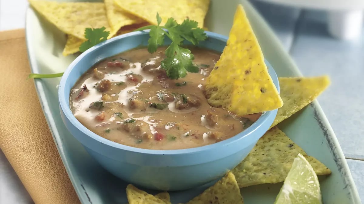 Slow-Cooker Spicy Sausage Nacho Dip