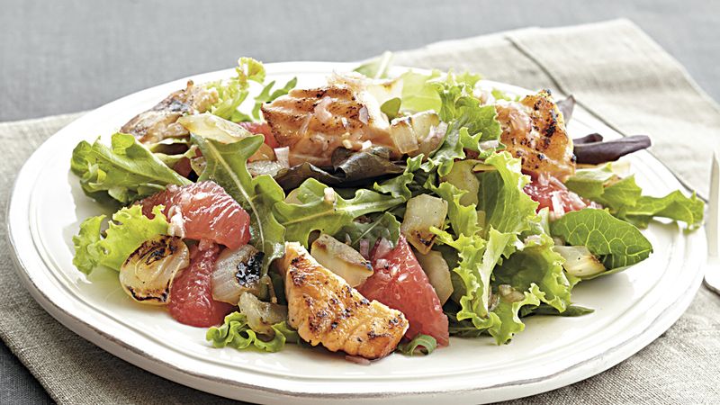 Grilled Salmon and Grapefruit Salad