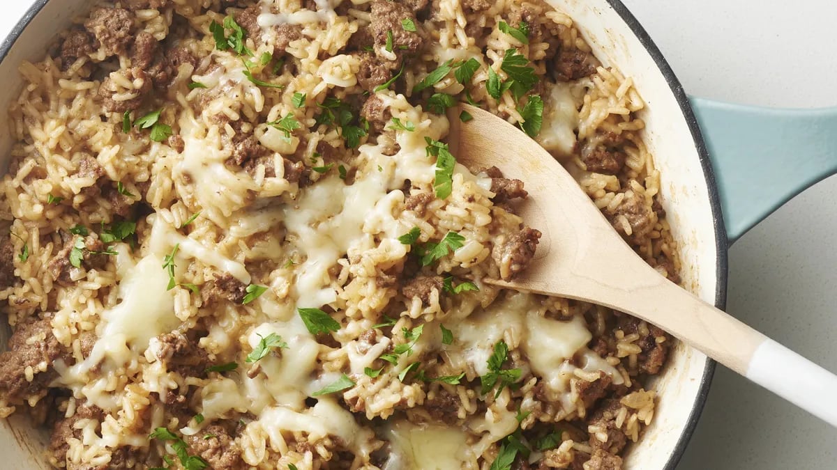 One-Pot French Onion Soup Rice Skillet