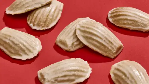 Hot Buttered Rum Madeleines-image