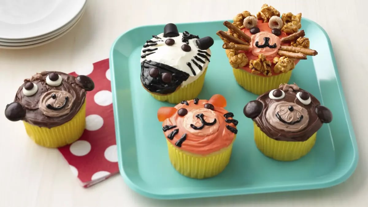 Jungle Animal Cupcakes