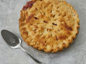 Double-Crust Pastry (10-inch pie) | Gold Medal Flour US