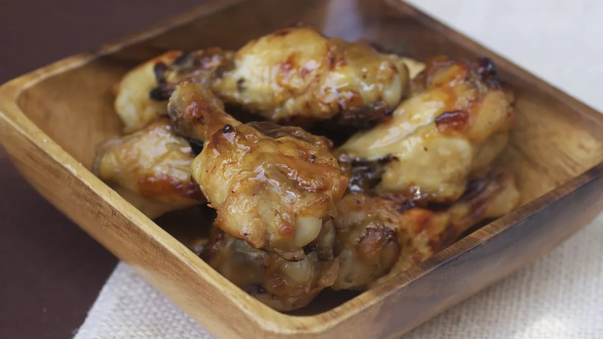 Apple Bourbon Chicken Wings