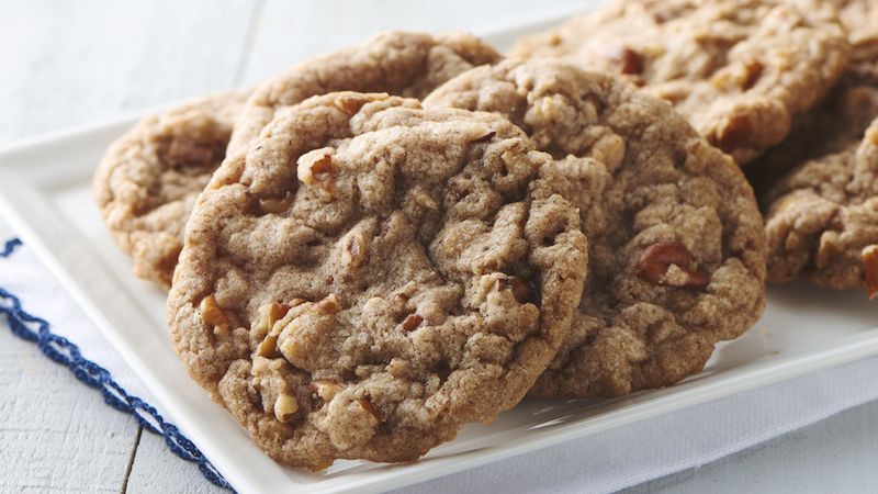 Cinnamon-Toffee Pecan Cookies