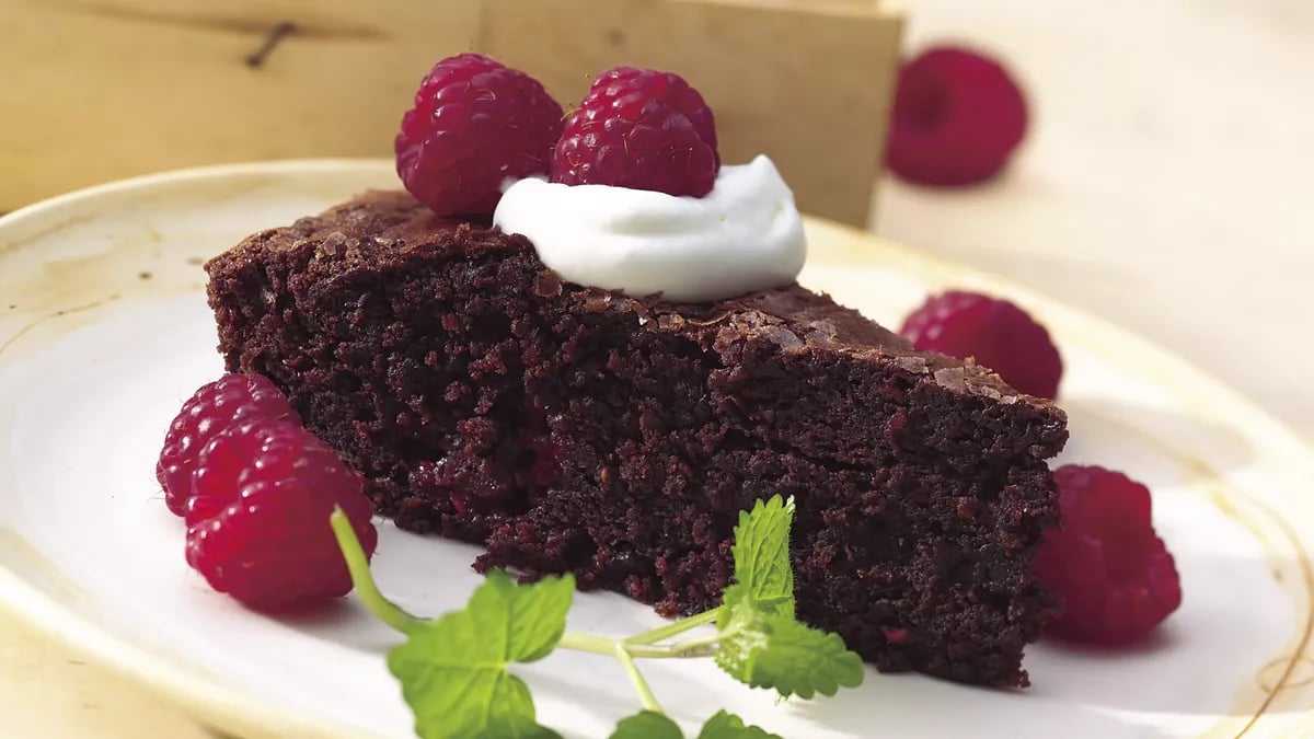 Easy Raspberry Brownie Wedges