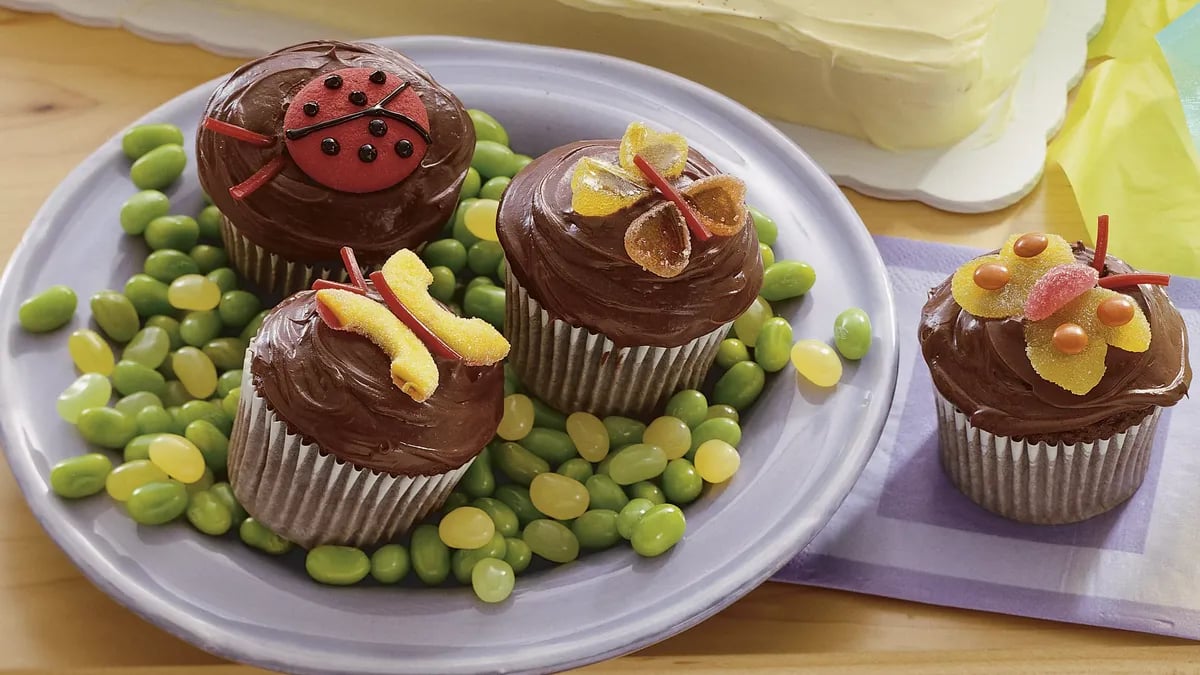 Crazy Critter Cupcakes