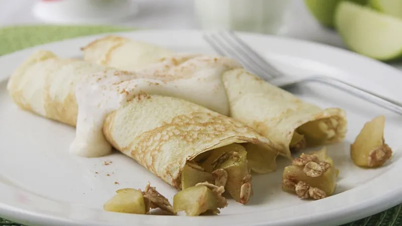 Apple Crisp Crepes