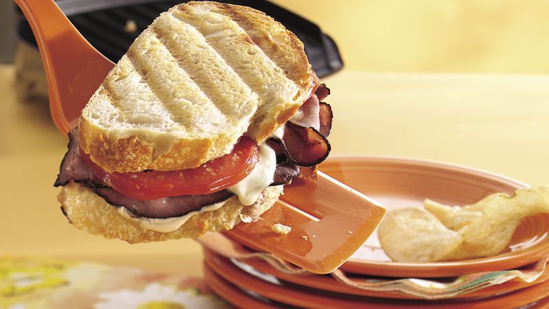 Toasted Beef and Mozzarella Sandwiches