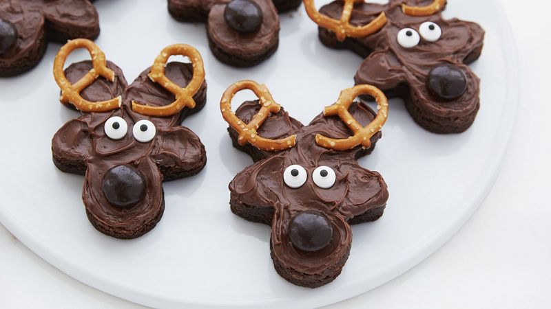 Easy Frosted Reindeer Brownies
