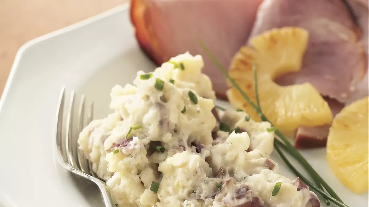 Slow-Cooker Country Chive and Ranch Smashed Potatoes