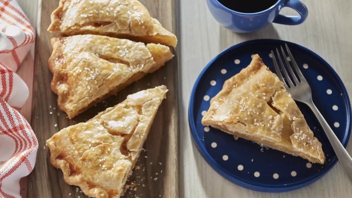 Easy Apple Turnovers