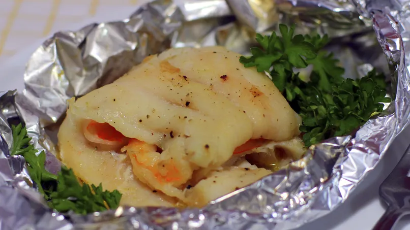 Fish Fillet Stuffed with Shrimp Recipe - QueRicaVida.com