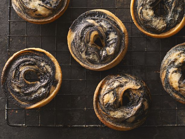 Black Sesame Donuts