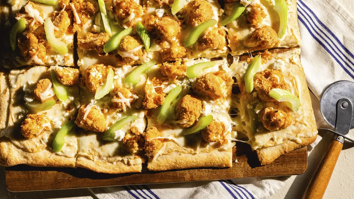 Buffalo Cauliflower White Pizza