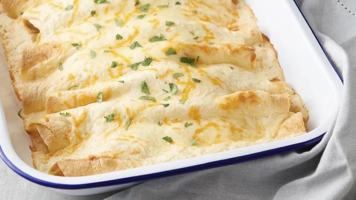 Creamy Chicken Enchiladas