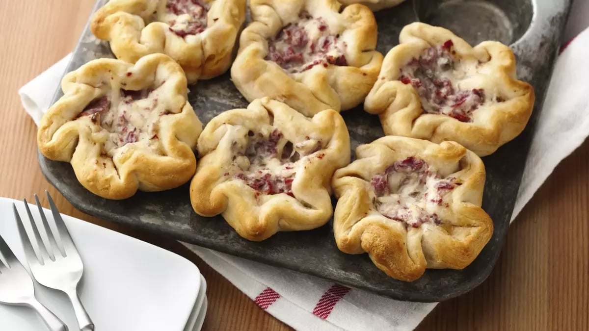 Corned Beef and Swiss Mini Pot Pies 