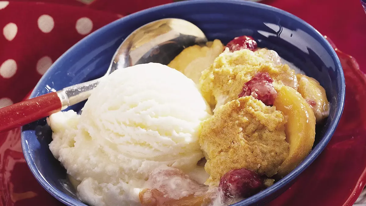 Fresh Peach and Raspberry Cobbler