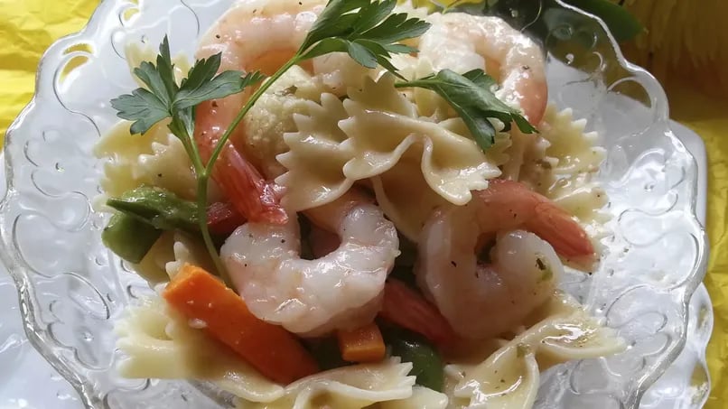 Farfalle and Vegetable Scampi