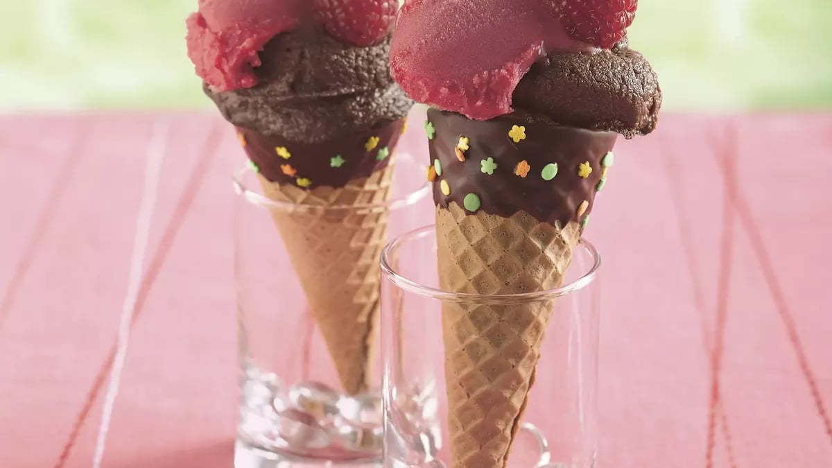 Chocolate Mousse Cones