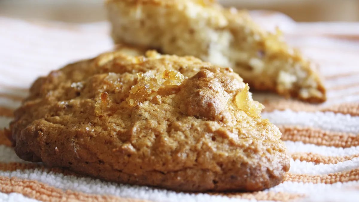 Ginger Pecan Scones