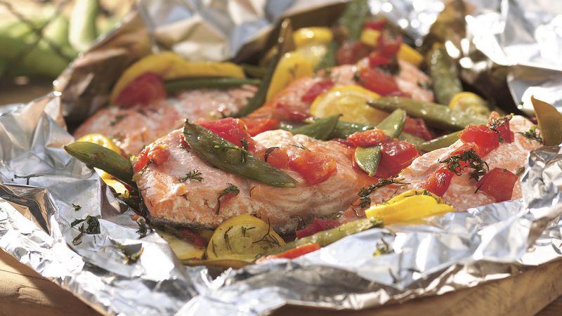 Grilled Dilled Salmon and Vegetable Packs