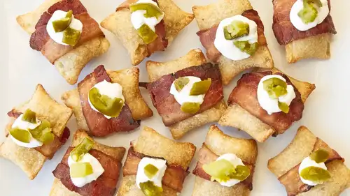 Bacon-Wrapped Pizza Jalapeño Poppers