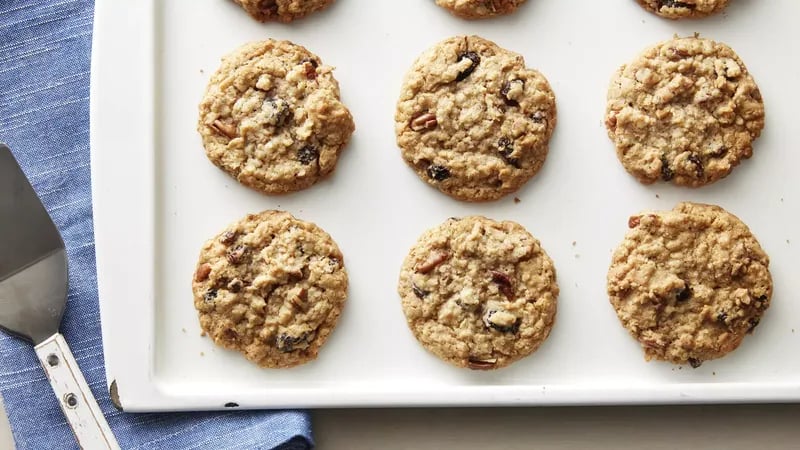 Oatmeal Raisin Cookies