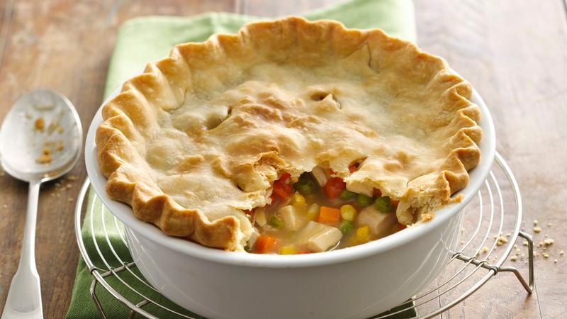 How to Make Easy Chicken Pot Pie {Recipe}
