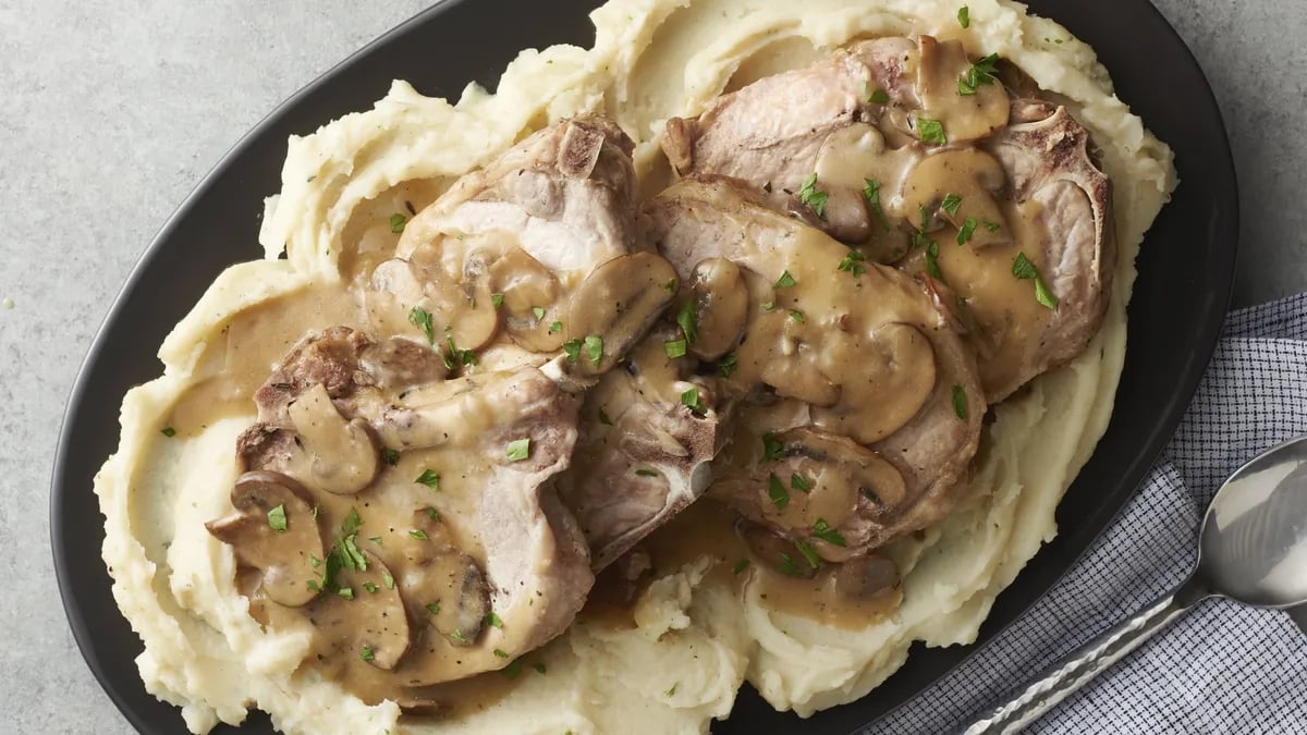 Instant Pot Smothered Pork Chops