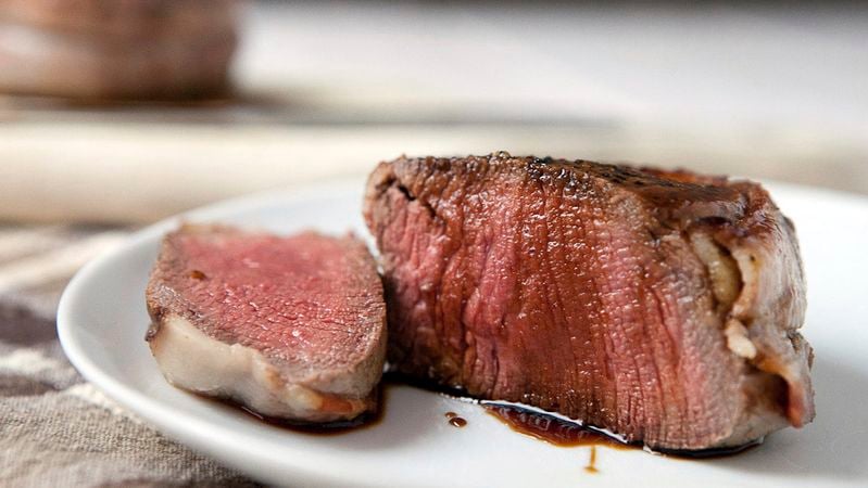 How to Cook a Bacon-Wrapped Filet Mignon