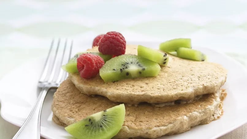 Oatmeal Pancakes with Mixed Berry Topping