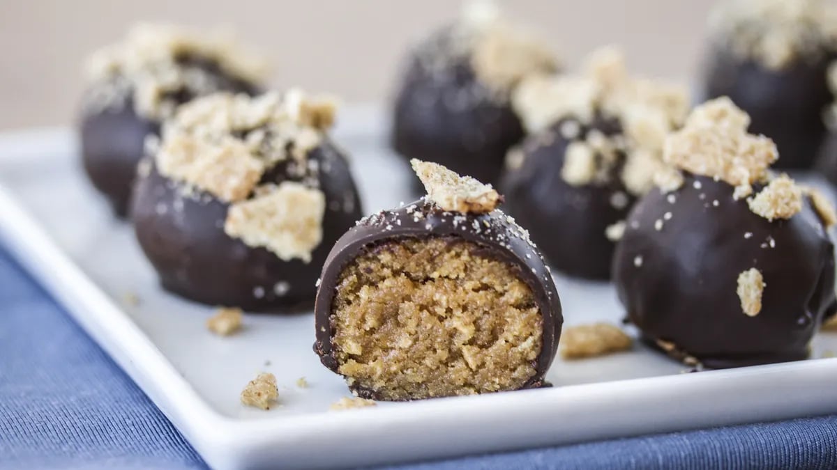 Cinnamon Toast Crunch™ Chocolate Truffles