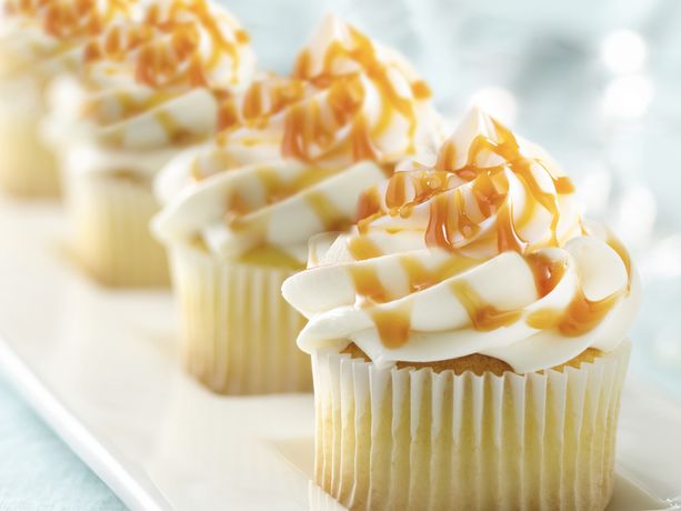 Mini Caramel Cupcakes - Soft and Bite-Sized (Level 6)