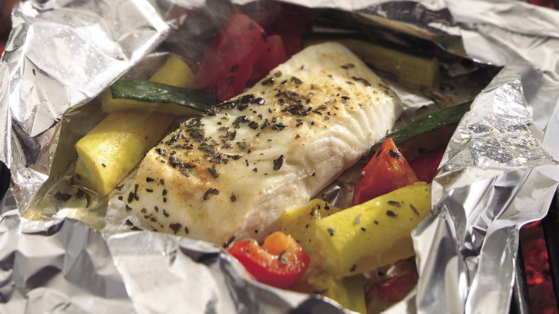 Grilled halibut in foil deals
